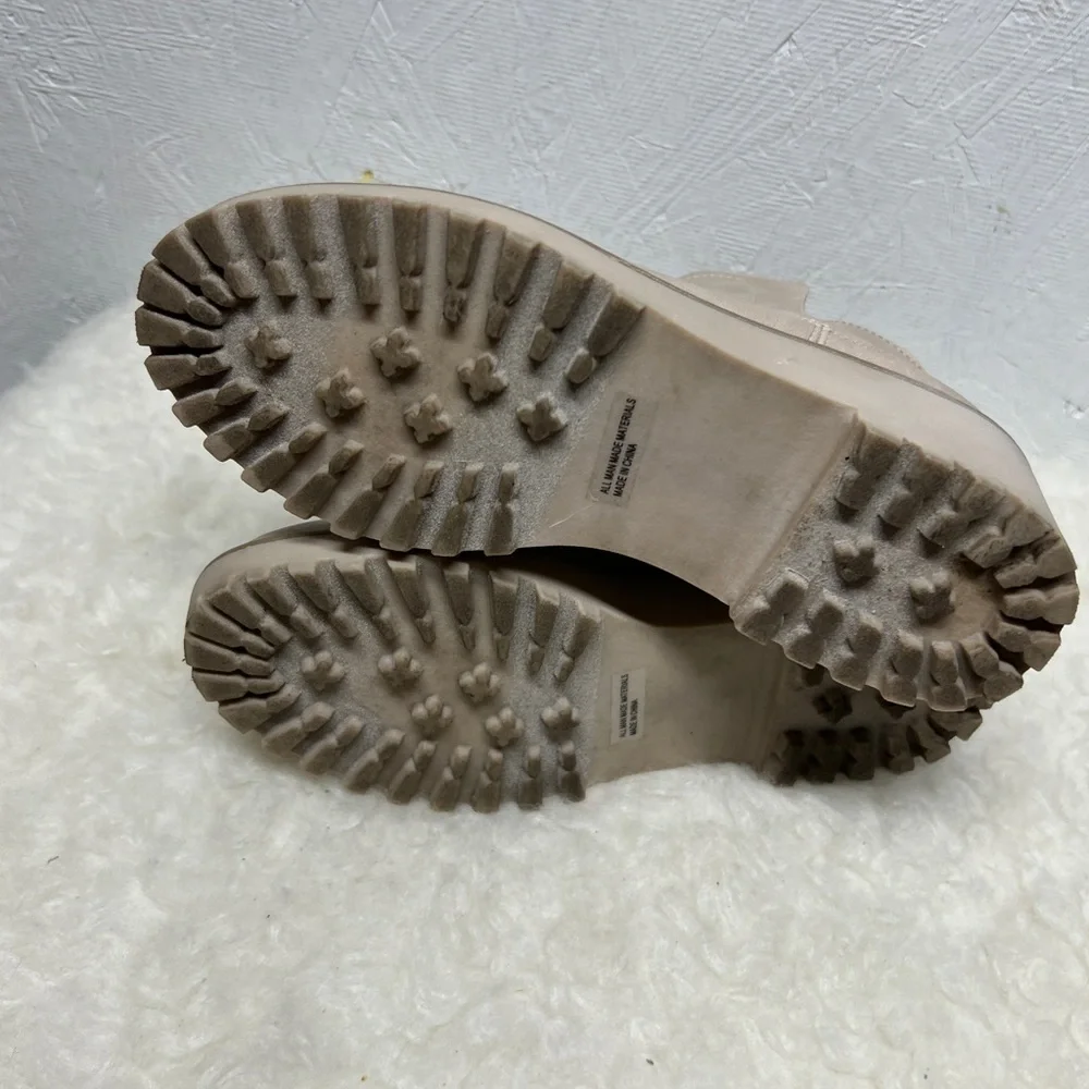 Dolce Vita Tan Almond toe Rielle Wedge Lug sole Boots Booties size 6.5 - Picture 6 of 6